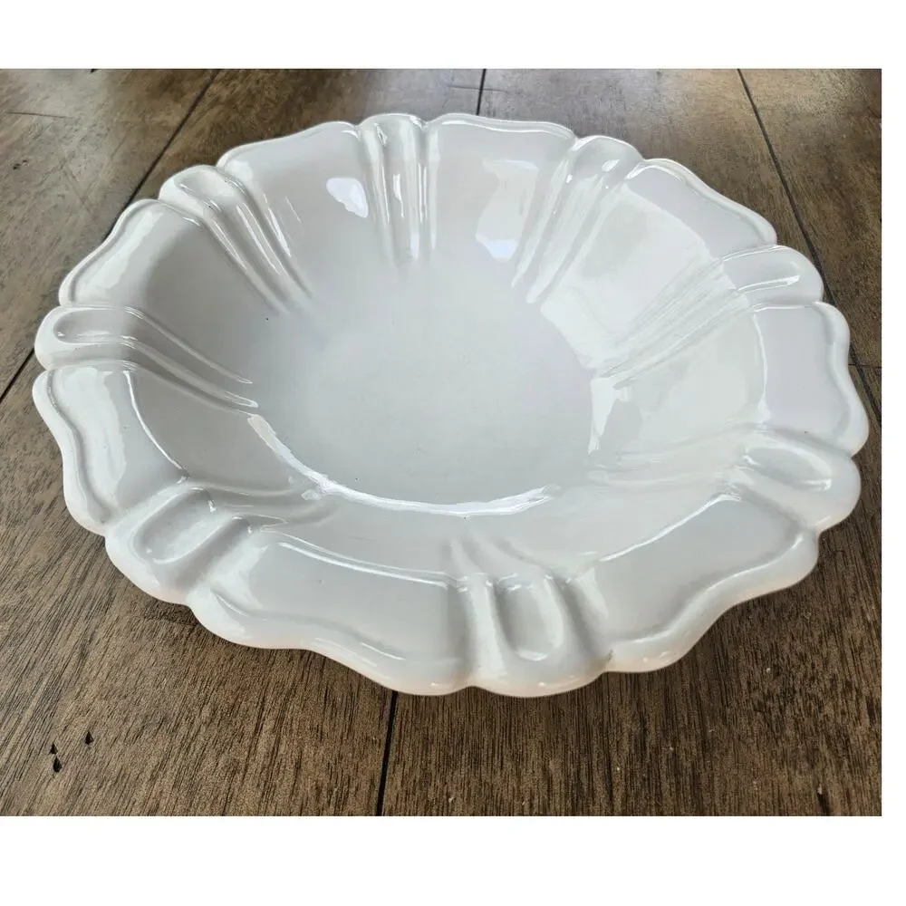 Vintage White Ornate Serving Bowl 10x3 Nice Condition Calif USA H18 1.5# #60